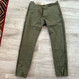 todd snyder green finished seam pants